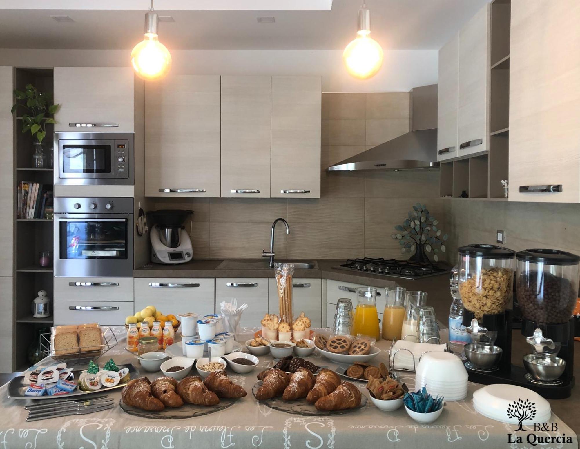 La Quercia Bed & Breakfast Пакино Екстериор снимка
